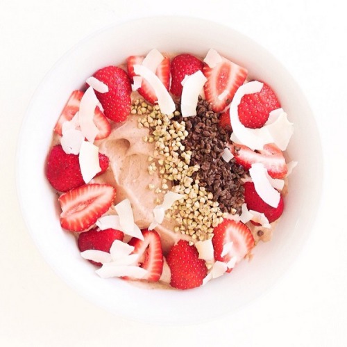 Οι instagrammers που θα σε εμπνεύσουν να λατρέψεις το υγιεινό φαγητό 