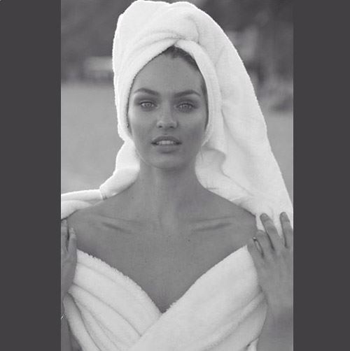 Η έμπνευση πίσω από την #TowelSeries του Mario Testino