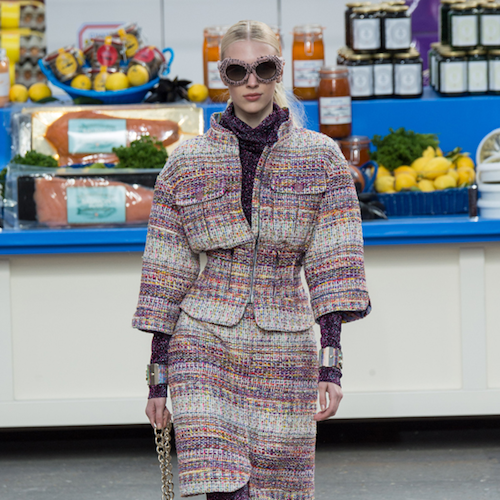 BINTEO: Το fashion show του οίκου Chanel σε 4'