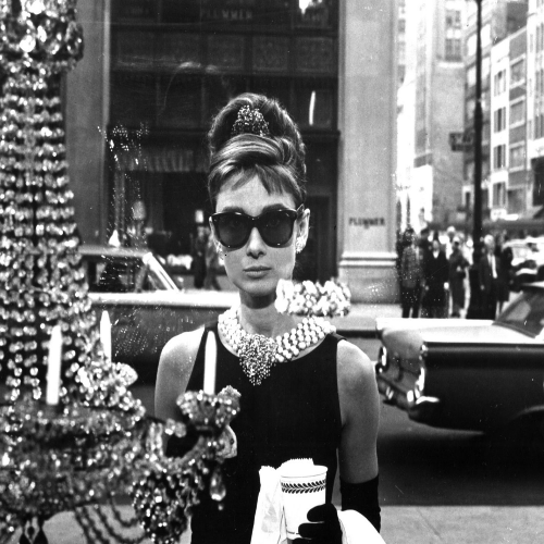 5+1 ρετρό ταινίες που κάθε fashion girl πρέπει να δει