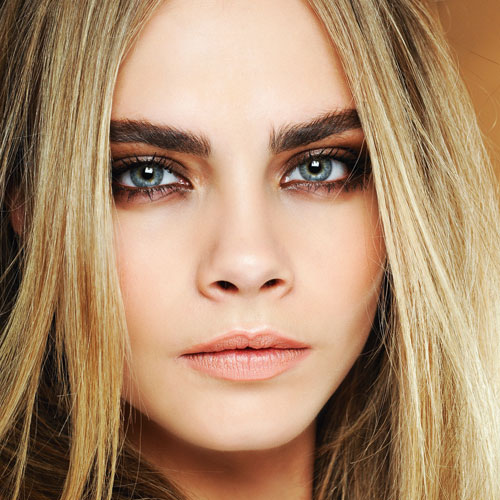 Ονειρεύεσαι νέο σχήμα φρυδιών;