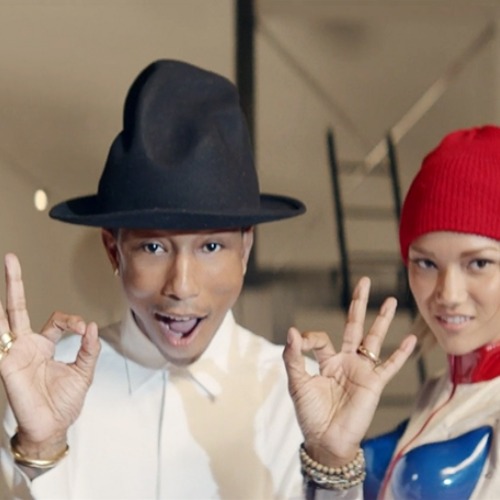 Ο Pharrell τραγουδά ''Marylin Monroe''