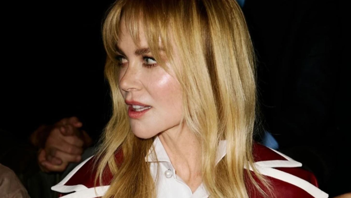 Nicole Kidman | &#x397; &quot;&#xE0; la fran&#xE7;aise&quot; &#x3B1;&#x3BB;&#x3BB;&#x3B1;&#x3B3;&#x3AE; &#x3C3;&#x3C4;&#x3B1; &#x3BC;&#x3B1;&#x3BB;&#x3BB;&#x3B9;&#x3AC; &#x3C4;&#x3B7;&#x3C2; &#x3C0;&#x3BF;&#x3C5; &#x3C4;&#x3B7;&#x3BD; &#x3BA;&#x3AC;&#x3BD;&#x3B5;&#x3B9; &#x3BD;&#x3B1; &#x3B4;&#x3B5;&#x3AF;&#x3C7;&#x3BD;&#x3B5;&#x3B9; &#x3C0;&#x3B9;&#x3BF; &#x3C6;&#x3C1;&#x3AD;&#x3C3;&#x3BA;&#x3B9;&#x3B1; &#x3B1;&#x3C0;&#x3CC; &#x3C0;&#x3BF;&#x3C4;&#x3AD;