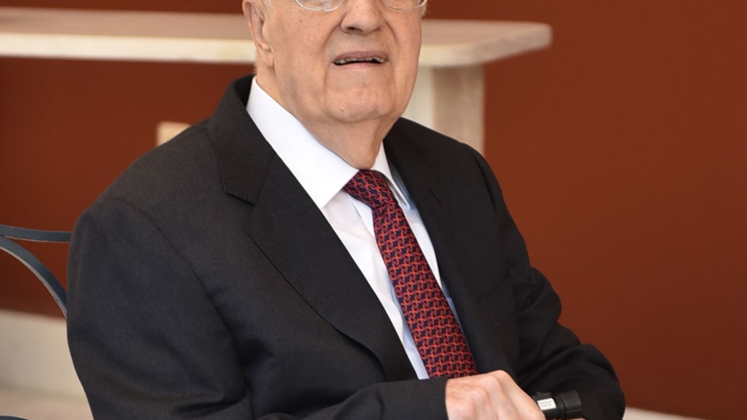 &#x3A7;&#x3C1;&#x3AE;&#x3C3;&#x3C4;&#x3BF;&#x3C2; &#x3A3;&#x3B1;&#x3C1;&#x3C4;&#x3B6;&#x3B5;&#x3C4;&#x3AC;&#x3BA;&#x3B7;&#x3C2; | &#x3A0;&#x3AD;&#x3B8;&#x3B1;&#x3BD;&#x3B5; &#x3BF; &#x3C0;&#x3C1;&#x3CE;&#x3B7;&#x3BD; &#x3A0;&#x3C1;&#x3CC;&#x3B5;&#x3B4;&#x3C1;&#x3BF;&#x3C2; &#x3C4;&#x3B7;&#x3C2; &#x394;&#x3B7;&#x3BC;&#x3BF;&#x3BA;&#x3C1;&#x3B1;&#x3C4;&#x3AF;&#x3B1;&#x3C2; &#x3C3;&#x3B5; &#x3B7;&#x3BB;&#x3B9;&#x3BA;&#x3AF;&#x3B1; 93 &#x3B5;&#x3C4;&#x3CE;&#x3BD;