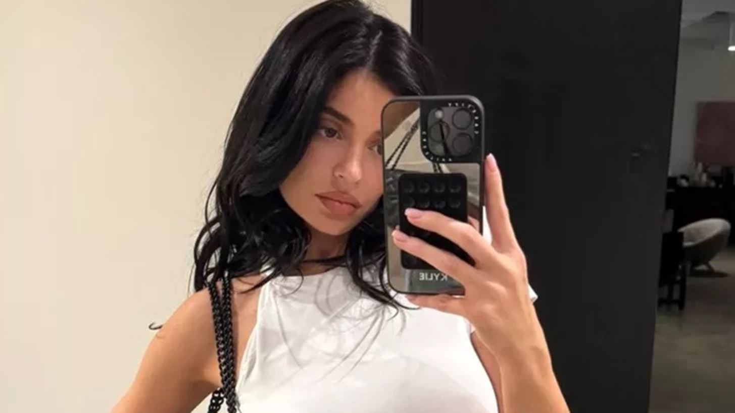 &#x3A0;&#x3CE;&#x3C2; &#x3B8;&#x3B1; &#x3B1;&#x3BD;&#x3C4;&#x3B9;&#x3B3;&#x3C1;&#x3AC;&#x3C8;&#x3B5;&#x3B9;&#x3C2; &#x3C4;&#x3BF; &#x3C3;&#x3C4;&#x3B9;&#x3BB; &#x3C4;&#x3B7;&#x3C2; Kylie Jenner &#x3BA;&#x3B1;&#x3B9; &#x3C4;&#x3BF;&#x3C5; cool girl squad &#x3C4;&#x3B7;&#x3C2;