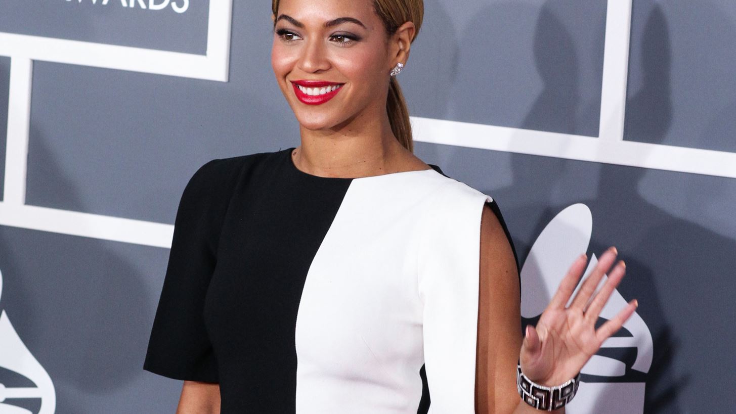 H Beyonc&#xE9; &#x3C4;&#x3C1;&#x3B1;&#x3B3;&#x3BF;&#x3C5;&#x3B4;&#x3AC;&#x3B5;&#x3B9; &#x3B3;&#x3B9;&#x3B1; &#x3C4;&#x3B7;&#x3BD; &#x3BA;&#x3B1;&#x3C4;&#x3AC;&#x3C1;&#x3B3;&#x3B7;&#x3C3;&#x3B7; &#x3C4;&#x3B7;&#x3C2; &#x3B4;&#x3BF;&#x3C5;&#x3BB;&#x3B5;&#x3AF;&#x3B1;&#x3C2;