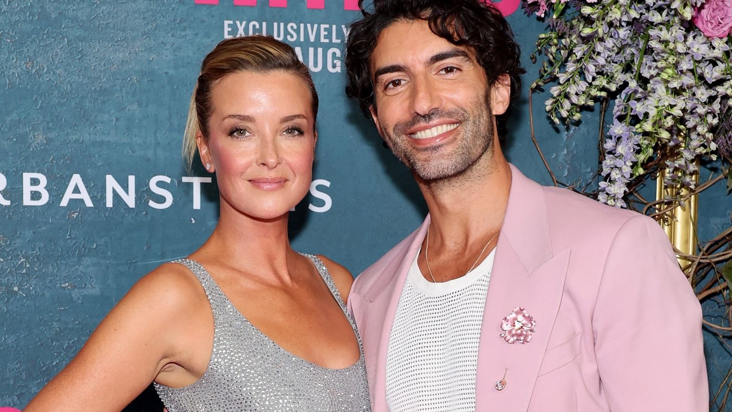 Justin Baldoni | &#x397; &#x3BA;&#x3B9;&#x3BD;&#x3B7;&#x3BC;&#x3B1;&#x3C4;&#x3BF;&#x3B3;&#x3C1;&#x3B1;&#x3C6;&#x3B9;&#x3BA;&#x3AE; &#x3C0;&#x3C1;&#x3CC;&#x3C4;&#x3B1;&#x3C3;&#x3B7; &#x3B3;&#x3AC;&#x3BC;&#x3BF;&#x3C5; &#x3C0;&#x3BF;&#x3C5; &#x3AD;&#x3BA;&#x3B1;&#x3BD;&#x3B5; &#x3C3;&#x3C4;&#x3B7; &#x3C3;&#x3CD;&#x3B6;&#x3C5;&#x3B3;&#x3CC; &#x3C4;&#x3BF;&#x3C5;, Emily