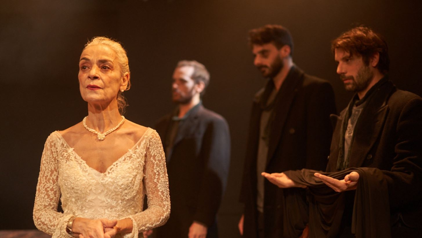 &#x391;&#x3B3;&#x3B3;&#x3B5;&#x3BB;&#x3B9;&#x3BA;&#x3AE; &#x39B;&#x3B5;&#x3BC;&#x3BF;&#x3BD;&#x3AE;: &quot;&#x3A4;&#x3B1; &#x3C0;&#x3B5;&#x3C1;&#x3B9;&#x3C3;&#x3C3;&#x3CC;&#x3C4;&#x3B5;&#x3C1;&#x3B1; &#x3C7;&#x3C1;&#x3CC;&#x3BD;&#x3B9;&#x3B1; &#x3C4;&#x3B7;&#x3C2; &#x3B6;&#x3C9;&#x3AE;&#x3C2; &#x3BC;&#x3BF;&#x3C5; &#x3BD;&#x3CC;&#x3BC;&#x3B9;&#x3B6;&#x3B1; &#x3C0;&#x3C9;&#x3C2; &#x3B7; &#x3B1;&#x3B3;&#x3AC;&#x3C0;&#x3B7; &#x3B5;&#x3AF;&#x3BD;&#x3B1;&#x3B9; &#x3B4;&#x3B5;&#x3B4;&#x3BF;&#x3BC;&#x3AD;&#x3BD;&#x3B7;&quot;