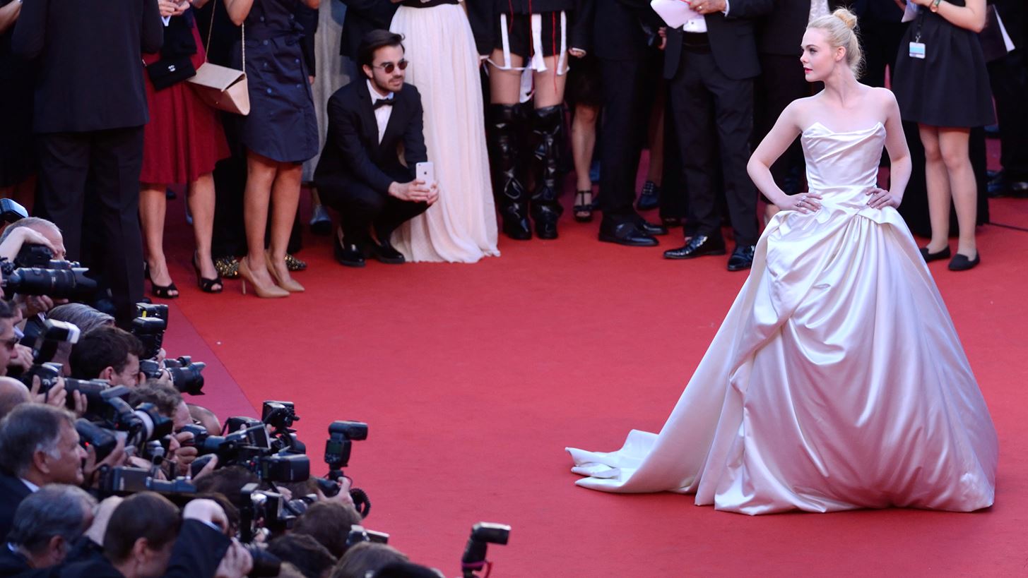 Elle Fanning: A&#x3C5;&#x3C4;&#x3CC; &#x3AE;&#x3C4;&#x3B1;&#x3BD; &#x3C4;&#x3BF; &#x3C0;&#x3B9;&#x3BF; &#x3B9;&#x3B4;&#x3B9;&#x3B1;&#x3AF;&#x3C4;&#x3B5;&#x3C1;&#x3BF; &#x3C6;&#x3CC;&#x3C1;&#x3B5;&#x3BC;&#x3B1; &#x3C3;&#x3C4;&#x3BF; &#x3A6;&#x3B5;&#x3C3;&#x3C4;&#x3B9;&#x3B2;&#x3AC;&#x3BB; &#x3C4;&#x3C9;&#x3BD; &#x39A;&#x3B1;&#x3BD;&#x3BD;&#x3CE;&#x3BD;