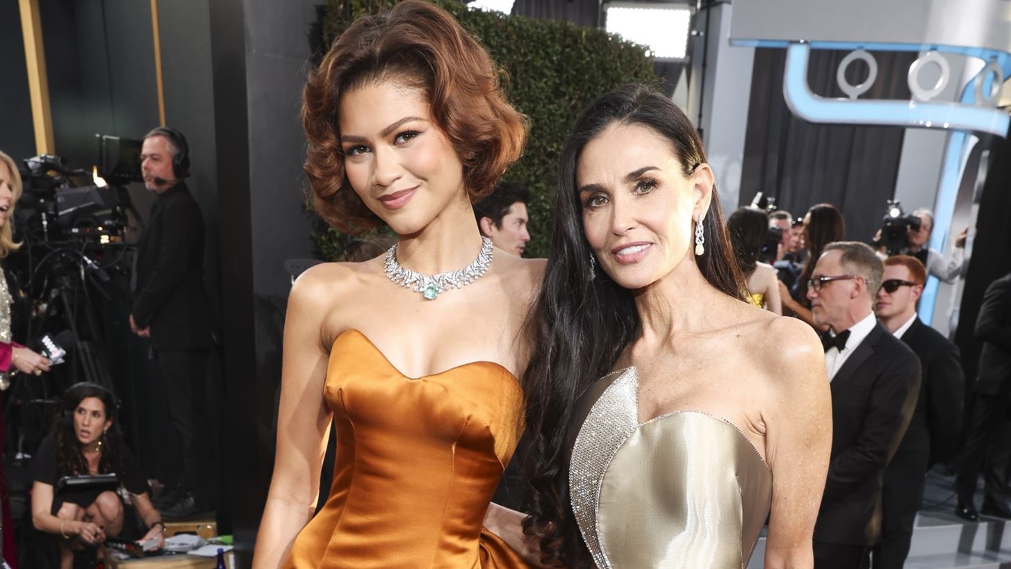 &quot;&#x3A0;&#x3BF;&#x3B9;&#x3B1; &#x3B5;&#x3AF;&#x3BC;&#x3B1;&#x3B9; &#x3CC;&#x3C4;&#x3B1;&#x3BD; &#x3B4;&#x3B5;&#x3BD; &#x3B5;&#x3C1;&#x3B3;&#x3AC;&#x3B6;&#x3BF;&#x3BC;&#x3B1;&#x3B9;;&quot; | &#x397; Demi Moore, &#x3B7; Zendaya &#x3BA;&#x3B1;&#x3B9; &#x3B7; Angelina Jolie &#x3C3;&#x3C5;&#x3B6;&#x3B7;&#x3C4;&#x3BF;&#x3CD;&#x3BD; &#x3B3;&#x3CD;&#x3C1;&#x3C9; &#x3B1;&#x3C0;&#x3CC; &#x3C4;&#x3BF; &#x3AF;&#x3B4;&#x3B9;&#x3BF; &#x3C4;&#x3C1;&#x3B1;&#x3C0;&#x3AD;&#x3B6;&#x3B9;