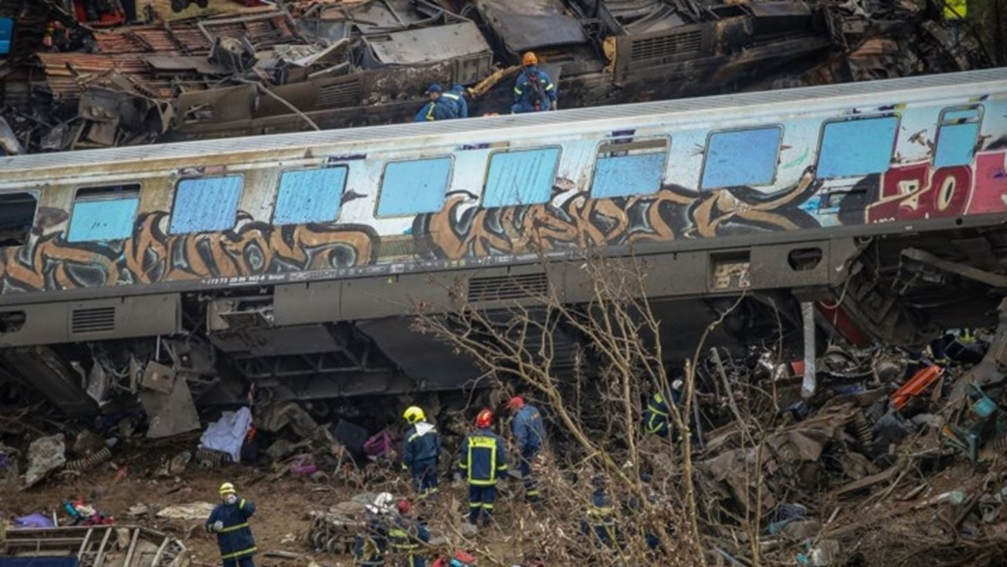 &#x3A3;&#x3CD;&#x3B3;&#x3BA;&#x3C1;&#x3BF;&#x3C5;&#x3C3;&#x3B7; &#x3C4;&#x3C1;&#x3AD;&#x3BD;&#x3C9;&#x3BD; &#x3C3;&#x3C4;&#x3B1; &#x3A4;&#x3AD;&#x3BC;&#x3C0;&#x3B7; | 40 &#x3BF;&#x3B9; &#x3BD;&#x3B5;&#x3BA;&#x3C1;&#x3BF;&#x3AF;, 72 &#x3BD;&#x3BF;&#x3C3;&#x3B7;&#x3BB;&#x3B5;&#x3C5;&#x3CC;&#x3BC;&#x3B5;&#x3BD;&#x3BF;&#x3B9;, &#x3BF;&#x3B9; 6 &#x3C3;&#x3B5; &#x39C;&#x395;&#x398; - &#x3A4;&#x3C1;&#x3B9;&#x3AE;&#x3BC;&#x3B5;&#x3C1;&#x3BF; &#x3B5;&#x3B8;&#x3BD;&#x3B9;&#x3BA;&#x3CC; &#x3C0;&#x3AD;&#x3BD;&#x3B8;&#x3BF;&#x3C2; [&#x3B5;&#x3B9;&#x3BA;&#x3CC;&#x3BD;&#x3B5;&#x3C2; - &#x3B2;&#x3AF;&#x3BD;&#x3C4;&#x3B5;&#x3BF;]