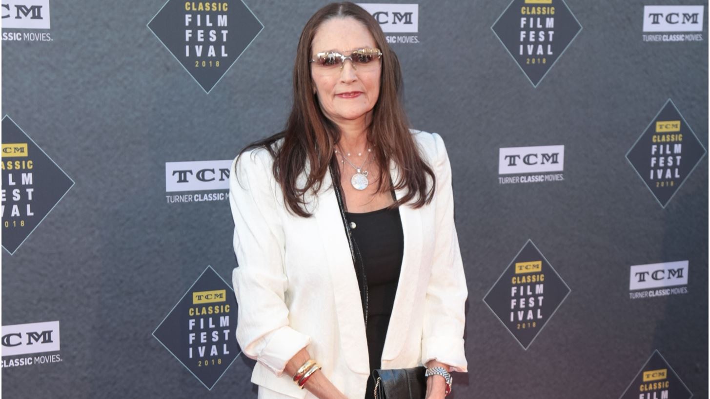 Olivia Hussey | &#x3A0;&#x3AD;&#x3B8;&#x3B1;&#x3BD;&#x3B5; &#x3B7; &#x3B7;&#x3B8;&#x3BF;&#x3C0;&#x3BF;&#x3B9;&#x3CC;&#x3C2; &#x3C0;&#x3BF;&#x3C5; &#x3B5;&#x3BD;&#x3C3;&#x3AC;&#x3C1;&#x3BA;&#x3C9;&#x3C3;&#x3B5; &#x3C4;&#x3B7;&#x3BD; &quot;&#x3A0;&#x3B1;&#x3BD;&#x3B1;&#x3B3;&#x3AF;&#x3B1;&quot; &#x3C3;&#x3C4;&#x3B7; &#x3C3;&#x3B5;&#x3B9;&#x3C1;&#x3AC; &quot;&#x39F; &#x399;&#x3B7;&#x3C3;&#x3BF;&#x3CD;&#x3C2; &#x3B1;&#x3C0;&#x3CC; &#x3C4;&#x3B7; &#x39D;&#x3B1;&#x3B6;&#x3B1;&#x3C1;&#x3AD;&#x3C4;&quot;