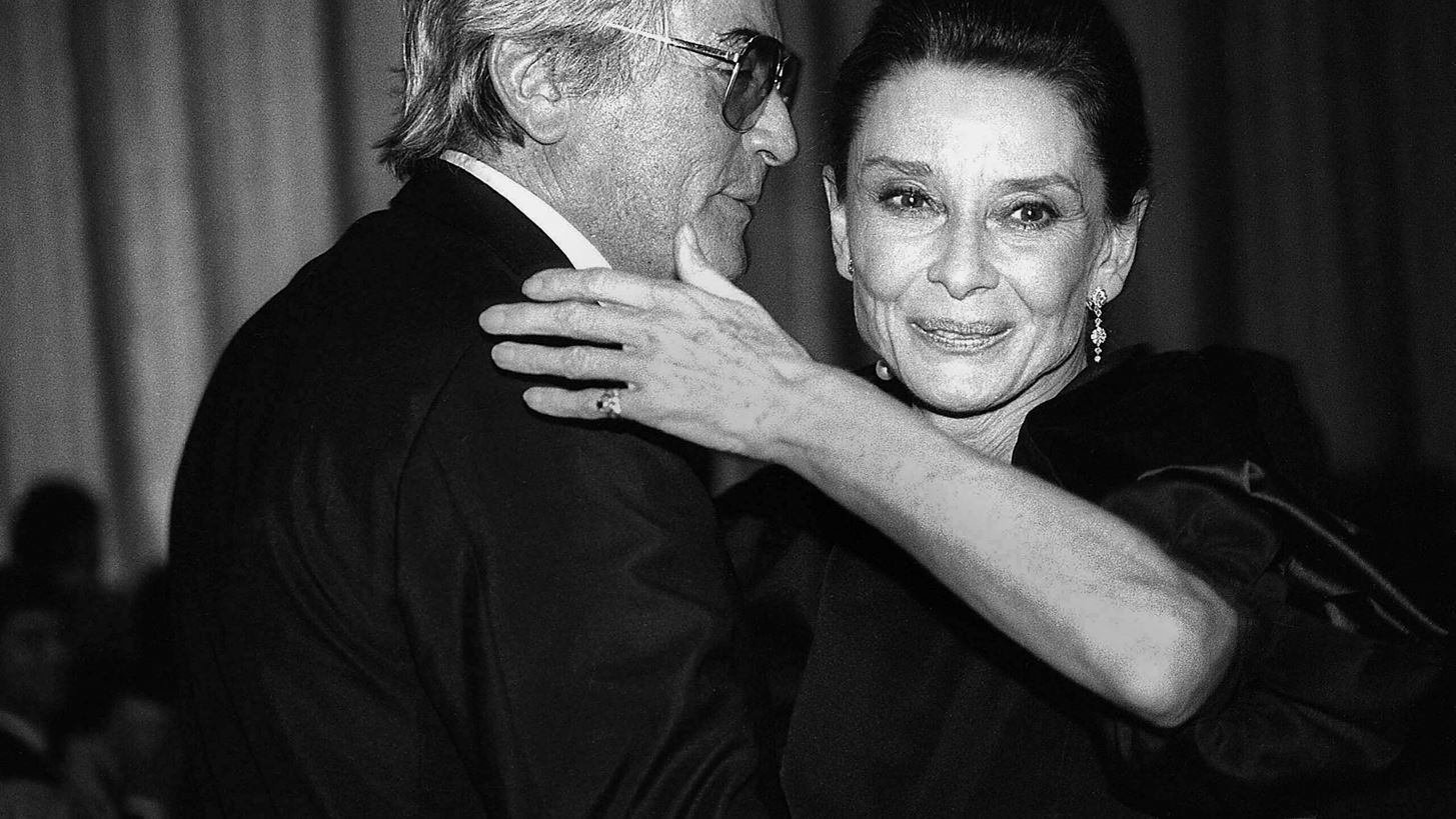 Audrey Hepburn | &#x391;&#x3BD;&#x3AD;&#x3BA;&#x3B4;&#x3BF;&#x3C4;&#x3B5;&#x3C2; &#x3C6;&#x3C9;&#x3C4;&#x3BF;&#x3B3;&#x3C1;&#x3B1;&#x3C6;&#x3AF;&#x3B5;&#x3C2; &#x3C4;&#x3B7;&#x3C2; &#x3B5;&#x3AF;&#x3B4;&#x3B1;&#x3BD; &#x3C4;&#x3BF; &#x3C6;&#x3C9;&#x3C2; &#x3C4;&#x3B7;&#x3C2; &#x3B4;&#x3B7;&#x3BC;&#x3BF;&#x3C3;&#x3B9;&#x3CC;&#x3C4;&#x3B7;&#x3C4;&#x3B1;&#x3C2;