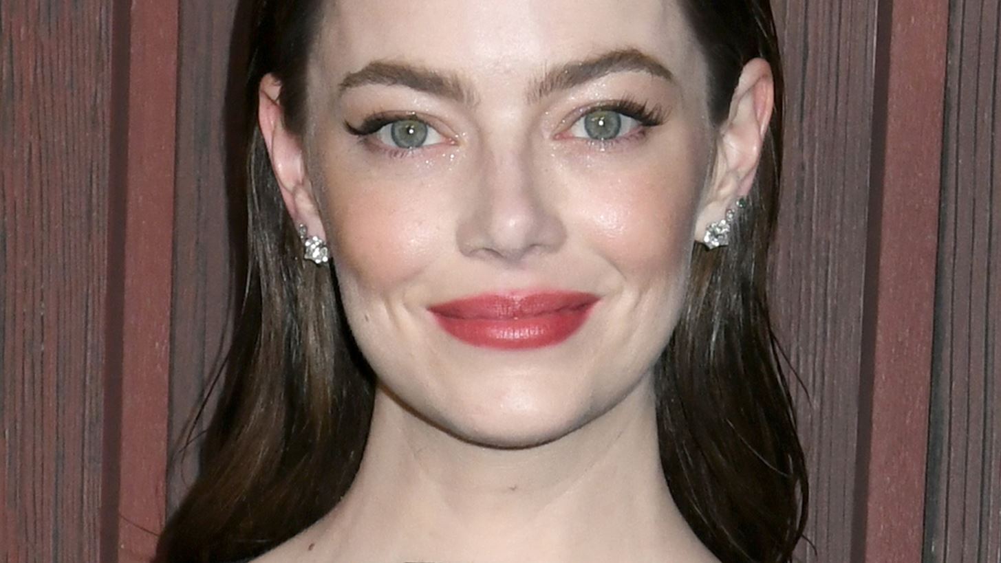 Emma Stone | &#x3A3;&#x3C4;&#x3B7;&#x3BD; &#x3C0;&#x3C1;&#x3B5;&#x3BC;&#x3B9;&#x3AD;&#x3C1;&#x3B1; &#x3C4;&#x3BF;&#x3C5; Kinds Of Kindness &#x3BC;&#x3B5; &#x3C4;&#x3BF;&#x3BD; &#x3C3;&#x3CD;&#x3B6;&#x3C5;&#x3B3;&#x3CC; &#x3C4;&#x3B7;&#x3C2;, Dave McCary