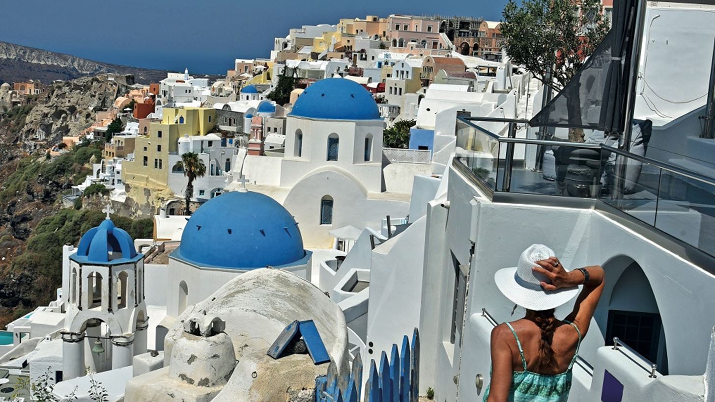 Greek Islands by Assouline | H &#x3C0;&#x3BF;&#x3BB;&#x3C5;&#x3C4;&#x3B5;&#x3BB;&#x3AE;&#x3C2; &#x3AD;&#x3BA;&#x3B4;&#x3BF;&#x3C3;&#x3B7; &#x3C0;&#x3BF;&#x3C5; &#x3BC;&#x3B1;&#x3C2; &#x3BA;&#x3AC;&#x3BD;&#x3B5;&#x3B9; &#x3BD;&#x3B1; &#x3C3;&#x3BA;&#x3B5;&#x3C6;&#x3C4;&#x3CC;&#x3BC;&#x3B1;&#x3C3;&#x3C4;&#x3B5; &#x3AE;&#x3B4;&#x3B7; &#x3C4;&#x3B9;&#x3C2; &#x3B4;&#x3B9;&#x3B1;&#x3BA;&#x3BF;&#x3C0;&#x3AD;&#x3C2;