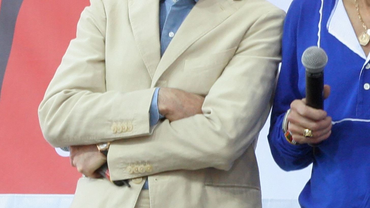 Charlie Watts | &#x3A0;&#x3AD;&#x3B8;&#x3B1;&#x3BD;&#x3B5; &#x3C3;&#x3B5; &#x3B7;&#x3BB;&#x3B9;&#x3BA;&#x3AF;&#x3B1; 80 &#x3B5;&#x3C4;&#x3CE;&#x3BD; &#x3BF; &#x3BD;&#x3C4;&#x3C1;&#x3AC;&#x3BC;&#x3B5;&#x3C1; &#x3C4;&#x3C9;&#x3BD; Rolling Stones