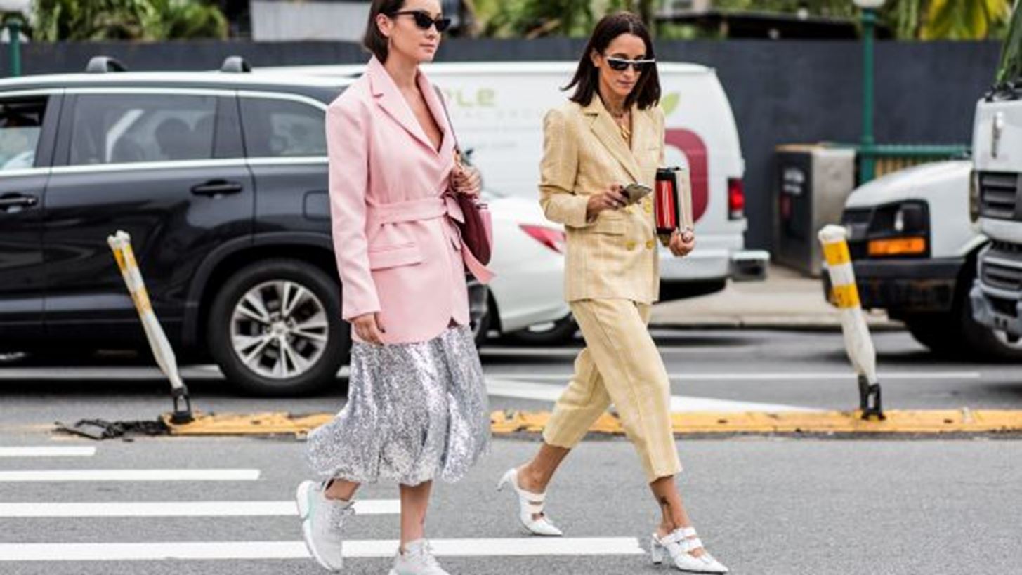 Οι 10 καλύτερες συμβουλές για να ντύνεσαι πάντα κομψά