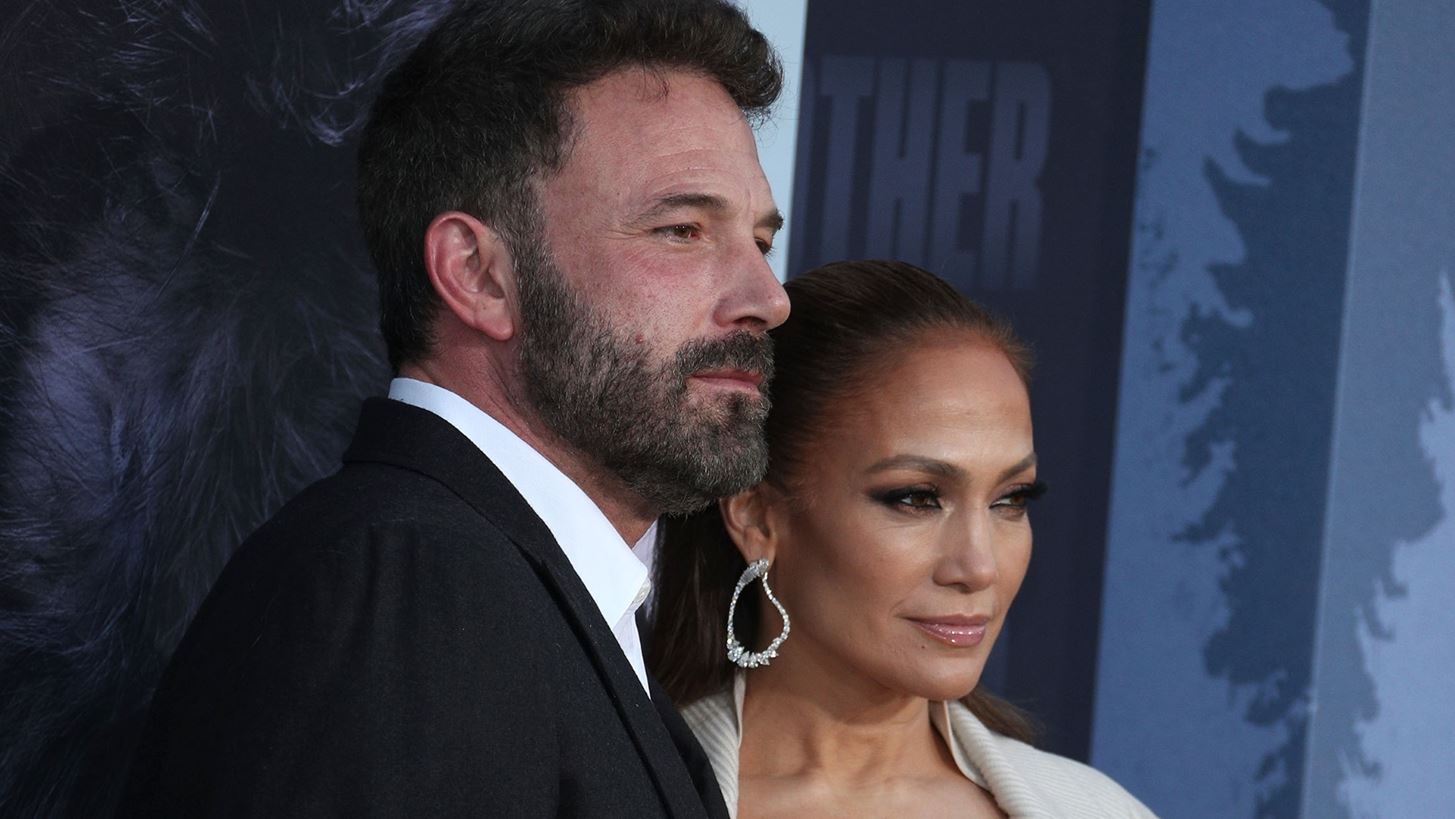 Jennifer Lopez - Ben Affleck | &#x393;&#x3B9;&#x3B1;&#x3C4;&#x3AF; &#x3B4;&#x3B5;&#x3BD; &#x3B1;&#x3BD;&#x3B1;&#x3BA;&#x3BF;&#x3B9;&#x3BD;&#x3CE;&#x3BD;&#x3BF;&#x3C5;&#x3BD; &#x3C4;&#x3BF;&#x3BD; &#x3C7;&#x3C9;&#x3C1;&#x3B9;&#x3C3;&#x3BC;&#x3CC; &#x3C4;&#x3BF;&#x3C5;&#x3C2;