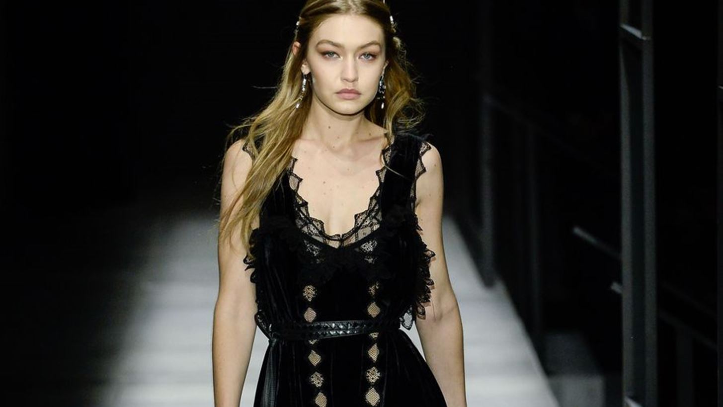 Gigi Hadid: Τι απαντά σε όσους τη θεωρούν υπερβολικά αδύνατη