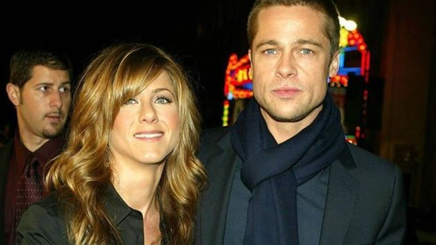 Jennifer Aniston - Brad Pitt | &#x397; &#x3B1;&#x3C0;&#x3BF;&#x3C5;&#x3C3;&#x3AF;&#x3B1; &#x3B1;&#x3C0;&#x3CC; &#x3C4;&#x3B1; &#x38C;&#x3C3;&#x3BA;&#x3B1;&#x3C1; &#x3BA;&#x3B1;&#x3B9; &#x3B7; &#x3B5;&#x3C0;&#x3B1;&#x3BD;&#x3B1;&#x3C3;&#x3CD;&#x3BD;&#x3B4;&#x3B5;&#x3C3;&#x3B7; &#x3C3;&#x3C4;&#x3BF; &#x3A0;&#x3B1;&#x3C1;&#x3AF;&#x3C3;&#x3B9;