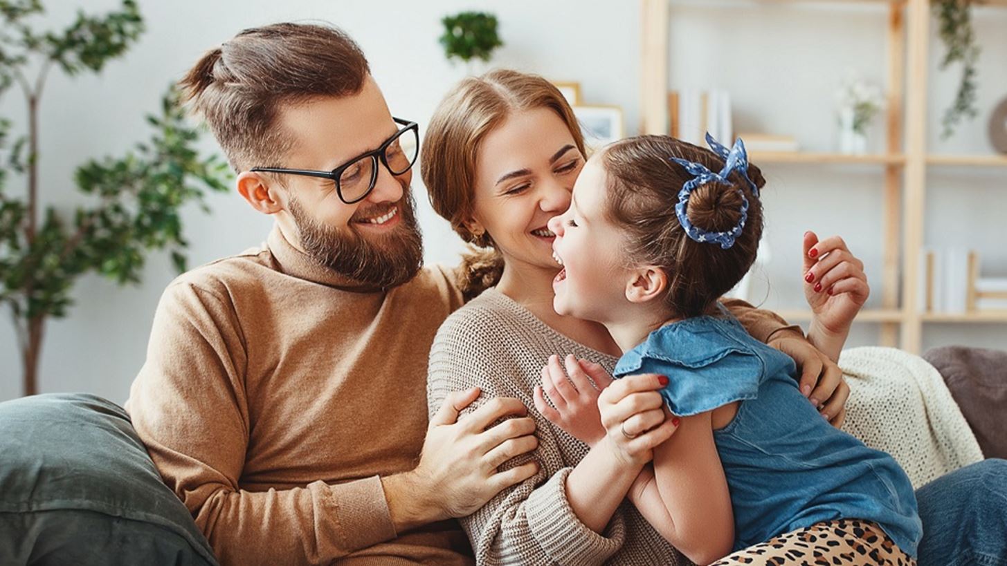 &#x393;&#x3BF;&#x3BD;&#x3B5;&#x3AF;&#x3C2;, &#x3C0;&#x3B1;&#x3B9;&#x3B4;&#x3B9;&#x3AC; &#x3BA;&#x3B1;&#x3B9; &#x3BA;&#x3BF;&#x3C1;&#x3BF;&#x3BD;&#x3BF;&#x3CA;&#x3CC;&#x3C2;: &#x3AD;&#x3BD;&#x3B1;&#x3C2; &#x3B4;&#x3CD;&#x3C3;&#x3BA;&#x3BF;&#x3BB;&#x3BF;&#x3C2; &#x3B3;&#x3C1;&#x3AF;&#x3C6;&#x3BF;&#x3C2;