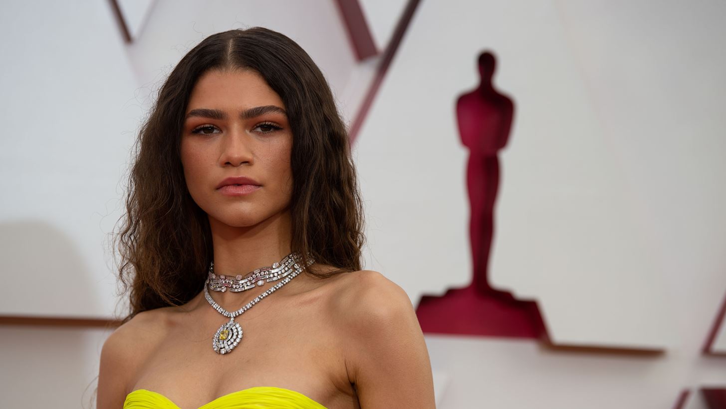 Oscars 2021 | &#x39F;&#x3B9; &#x3C4;&#x3AC;&#x3C3;&#x3B5;&#x3B9;&#x3C2; &#x3C3;&#x3B5; &#x3BC;&#x3B1;&#x3BB;&#x3BB;&#x3B9;&#x3AC; &#x3BA;&#x3B1;&#x3B9; &#x3BC;&#x3B1;&#x3BA;&#x3B9;&#x3B3;&#x3B9;&#x3AC;&#x3B6; &#x3C0;&#x3BF;&#x3C5; &#x3BE;&#x3B5;&#x3C7;&#x3C9;&#x3C1;&#x3AF;&#x3C3;&#x3B1;&#x3BC;&#x3B5;