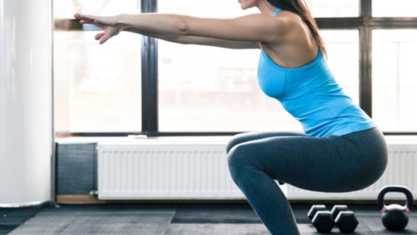 Κάνεις το squat εντελώς λάθος! (αν και πίστευες πως το κάνεις σωστά!)