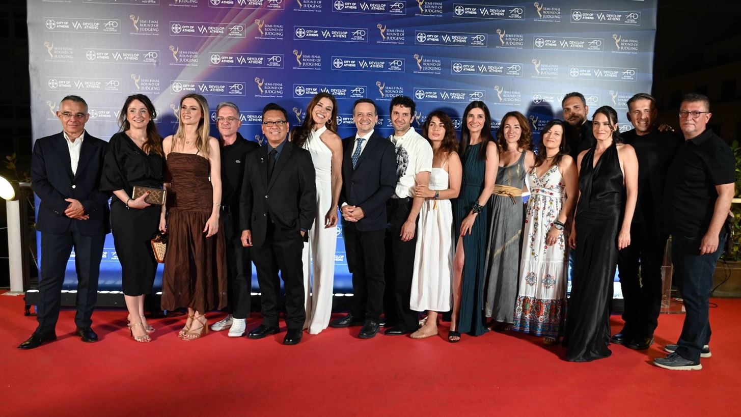 International Emmy Awards | &#x397; &#x3BA;&#x3C1;&#x3B9;&#x3C4;&#x3B9;&#x3BA;&#x3AE; &#x3B5;&#x3C0;&#x3B9;&#x3C4;&#x3C1;&#x3BF;&#x3C0;&#x3AE; &#x3BA;&#x3B1;&#x3B9; &#x3CC;&#x3C3;&#x3B1; &#x3AD;&#x3B3;&#x3B9;&#x3BD;&#x3B1;&#x3BD; &#x3C3;&#x3C4;&#x3BF;&#x3BD; &#x3B7;&#x3BC;&#x3B9;&#x3C4;&#x3B5;&#x3BB;&#x3B9;&#x3BA;&#x3CC; &#x3C4;&#x3B7;&#x3C2; &#x391;&#x3B8;&#x3AE;&#x3BD;&#x3B1;&#x3C2;