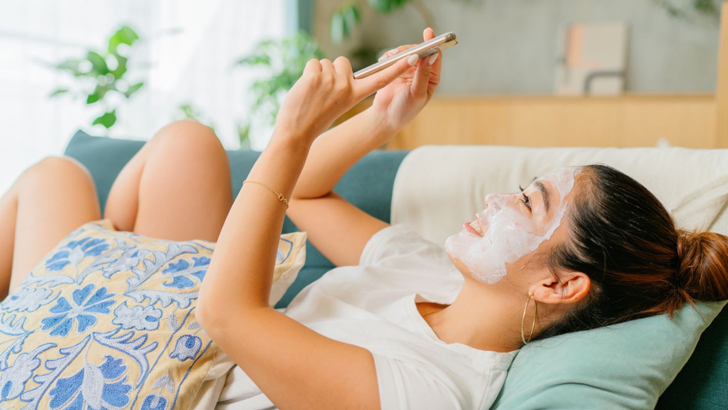 6 μάσκες για πρόσωπο, μαλλιά και σώμα, ιδανικές για αυτή την εποχή