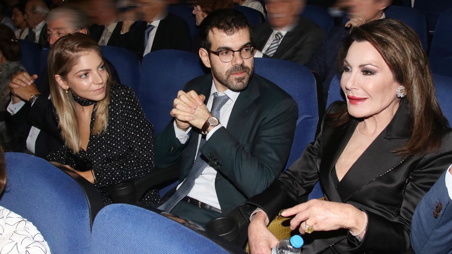 &#x388;&#x3BB;&#x3BB;&#x3B7; &#x3A0;&#x3B1;&#x3C0;&#x3B1;&#x3B4;&#x3B9;&#x3B1;&#x3BC;&#x3AC;&#x3BD;&#x3C4;&#x3B7; | &#x3A3;&#x3C0;&#x3AC;&#x3BD;&#x3B9;&#x3B1; &#x3B5;&#x3BC;&#x3C6;&#x3AC;&#x3BD;&#x3B9;&#x3C3;&#x3B7; &#x3C4;&#x3B7;&#x3C2; &#x3C3;&#x3C5;&#x3B6;&#x3CD;&#x3B3;&#x3BF;&#x3C5; &#x3C4;&#x3BF;&#x3C5; &#x3B3;&#x3B9;&#x3BF;&#x3C5; &#x3C4;&#x3B7;&#x3C2; &#x393;&#x3B9;&#x3AC;&#x3BD;&#x3BD;&#x3B1;&#x3C2; &#x391;&#x3B3;&#x3B3;&#x3B5;&#x3BB;&#x3BF;&#x3C0;&#x3BF;&#x3CD;&#x3BB;&#x3BF;&#x3C5;, &#x3A0;&#x3B1;&#x3BD;&#x3B1;&#x3B3;&#x3B9;&#x3CE;&#x3C4;&#x3B7;