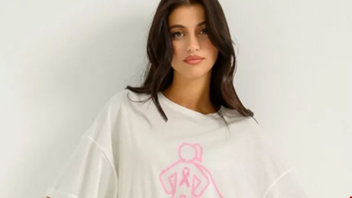 Breast Cancer Awareness | Pink Woman &#x3BA;&#x3B1;&#x3B9; &#x386;&#x3BB;&#x3BC;&#x3B1; &#x396;&#x3C9;&#x3AE;&#x3C2; &#x3B4;&#x3B7;&#x3BC;&#x3B9;&#x3BF;&#x3C5;&#x3C1;&#x3B3;&#x3BF;&#x3CD;&#x3BD; &#x3AD;&#x3BD;&#x3B1; exclusive t-shirt &#x3B3;&#x3B9;&#x3B1; &#x3C4;&#x3B9;&#x3C2; &#x3B3;&#x3C5;&#x3BD;&#x3B1;&#x3AF;&#x3BA;&#x3B5;&#x3C2;-&#x3B7;&#x3C1;&#x3C9;&#x3AF;&#x3B4;&#x3B5;&#x3C2;