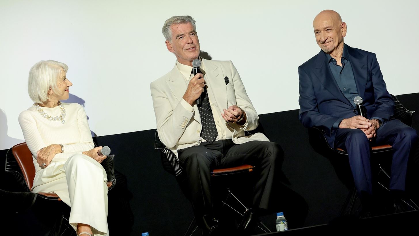 &#x393;&#x3B9;&#x3B1;&#x3C4;&#x3AF; &#x3BF; 72&#x3C7;&#x3C1;&#x3BF;&#x3BD;&#x3BF;&#x3C2; Pierce Brosnan &#x3C0;&#x3B9;&#x3C3;&#x3C4;&#x3B5;&#x3CD;&#x3B5;&#x3B9; &#x3CC;&#x3C4;&#x3B9; &#x3AD;&#x3C7;&#x3B5;&#x3B9; &#x3C0;&#x3B9;&#x3B8;&#x3B1;&#x3BD;&#x3CC;&#x3C4;&#x3B7;&#x3C4;&#x3B5;&#x3C2; &#x3BD;&#x3B1; &#x3B3;&#x3AF;&#x3BD;&#x3B5;&#x3B9; &#x3BE;&#x3B1;&#x3BD;&#x3AC; James Bond;