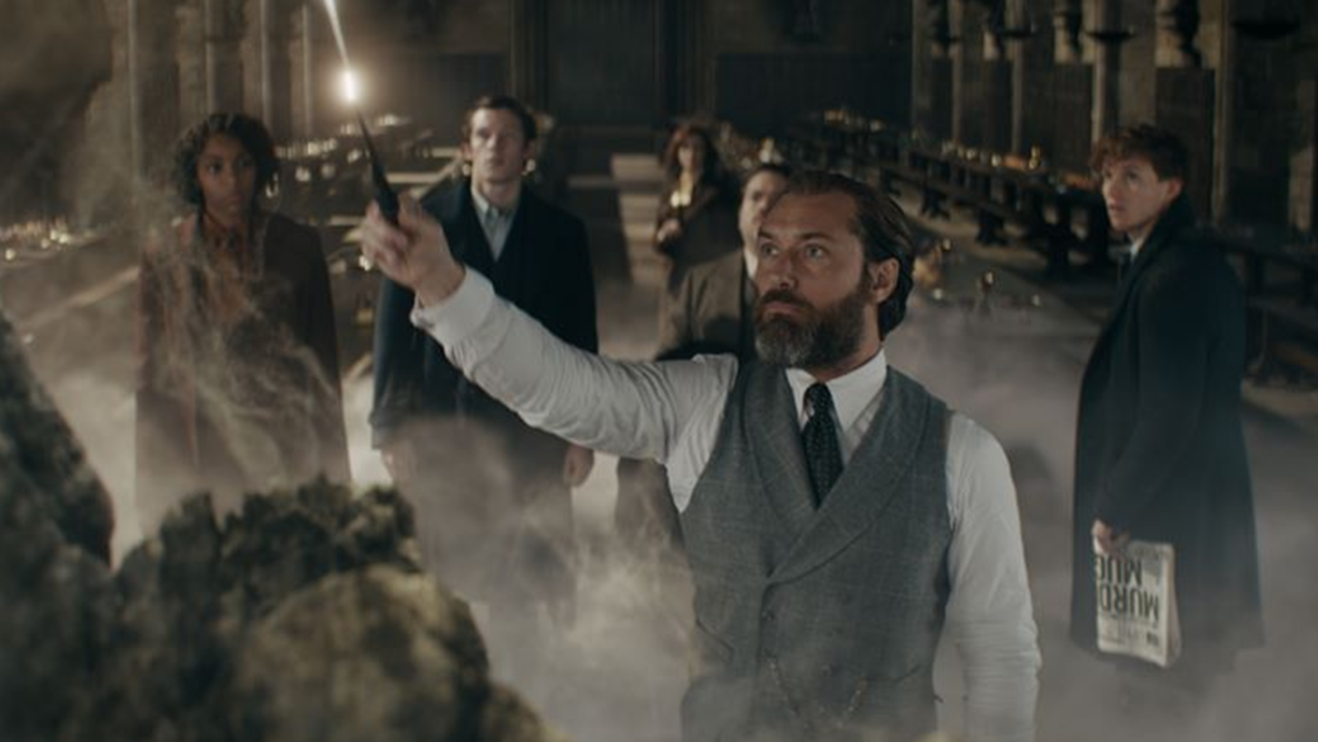 &quot;&#x3A6;&#x3B1;&#x3BD;&#x3C4;&#x3B1;&#x3C3;&#x3C4;&#x3B9;&#x3BA;&#x3AC; &#x396;&#x3CE;&#x3B1; - &#x3A4;&#x3B1; &#x39C;&#x3C5;&#x3C3;&#x3C4;&#x3B9;&#x3BA;&#x3AC; &#x3C4;&#x3BF;&#x3C5; Dumbledore&quot; | &#x395;&#x3C0;&#x3B9;&#x3C3;&#x3C4;&#x3C1;&#x3BF;&#x3C6;&#x3AE; &#x3C4;&#x3BF;&#x3C5; &quot;&#x3BC;&#x3B1;&#x3B3;&#x3B9;&#x3BA;&#x3BF;&#x3CD;&quot; franchise &#x3BC;&#x3B5; &#x3C4;&#x3B1; &#x3C1;&#x3B1;&#x3B2;&#x3B4;&#x3B9;&#x3AC; &#x3B1;&#x3BD;&#x3AC; &#x3C7;&#x3B5;&#x3AF;&#x3C1;&#x3B1;&#x3C2;