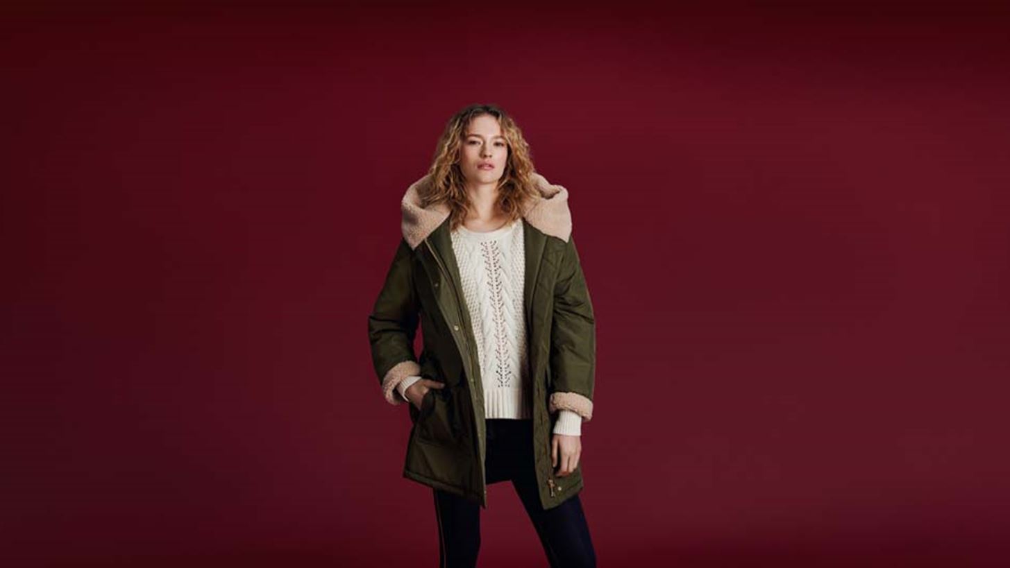 Tommy Hilfiger: &#x3A4;&#x3B1; &#x3BA;&#x3BB;&#x3B1;&#x3C3;&#x3B9;&#x3BA;&#x3AC; &#x3B5;&#x3C0;&#x3B9;&#x3C3;&#x3C4;&#x3C1;&#x3AD;&#x3C6;&#x3BF;&#x3C5;&#x3BD; &#x3C3;&#x3C4;&#x3B7;&#x3BD; &#x3C0;&#x3B9;&#x3BF; &#x3BC;&#x3BF;&#x3BD;&#x3C4;&#x3AD;&#x3C1;&#x3BD;&#x3B1; &#x3B5;&#x3BA;&#x3B4;&#x3BF;&#x3C7;&#x3AE; &#x3C4;&#x3BF;&#x3C5;&#x3C2;