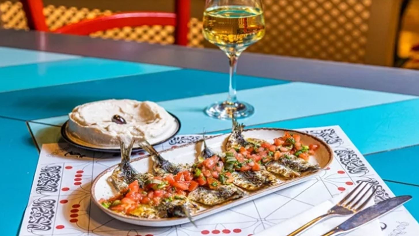 &#x3A4;&#x3B1;&#x3B2;&#x3AD;&#x3C1;&#x3BD;&#x3B5;&#x3C2; &#x3BA;&#x3B1;&#x3B9; &#x3B5;&#x3C3;&#x3C4;&#x3B9;&#x3B1;&#x3C4;&#x3CC;&#x3C1;&#x3B9;&#x3B1; &#x3BC;&#x3B5; &#x3C8;&#x3AC;&#x3C1;&#x3B9; &#x3BA;&#x3B1;&#x3B9; &#x3B8;&#x3B1;&#x3BB;&#x3B1;&#x3C3;&#x3C3;&#x3B9;&#x3BD;&#x3AC; &#x3B3;&#x3B9;&#x3B1; &#x3C4;&#x3B7;&#x3BD; &#x39A;&#x3B1;&#x3B8;&#x3B1;&#x3C1;&#x3AE; &#x394;&#x3B5;&#x3C5;&#x3C4;&#x3AD;&#x3C1;&#x3B1;