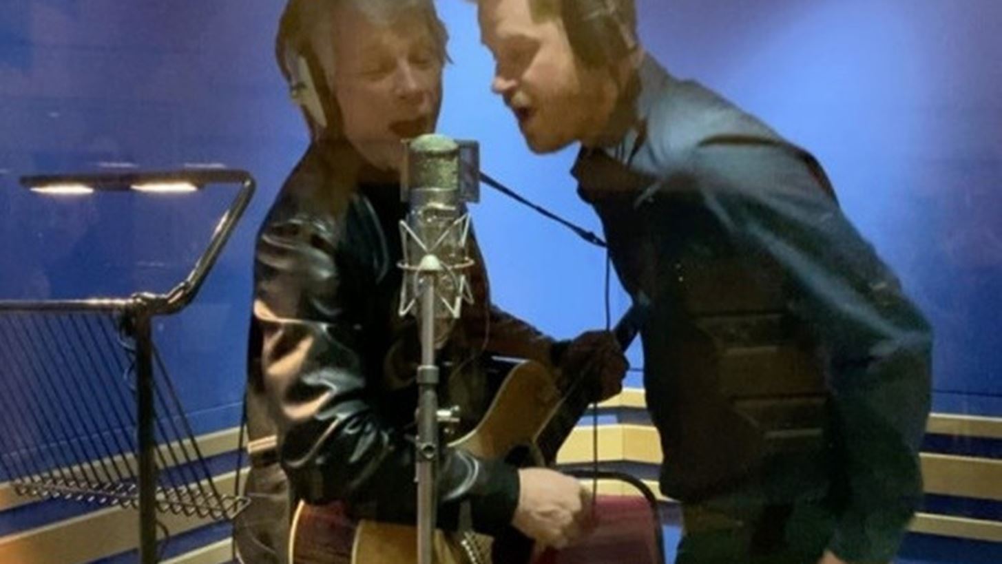 &#x391;&#x3C5;&#x3C4;&#x3CC; &#x3B5;&#x3AF;&#x3BD;&#x3B1;&#x3B9; &#x3C4;&#x3BF; &#x3C4;&#x3C1;&#x3B1;&#x3B3;&#x3BF;&#x3CD;&#x3B4;&#x3B9; &#x3C4;&#x3BF;&#x3C5; &#x3C0;&#x3C1;&#x3AF;&#x3B3;&#x3BA;&#x3B9;&#x3C0;&#x3B1; Harry &#x3BC;&#x3B5; &#x3C4;&#x3BF;&#x3BD; Jon Bon Jovi