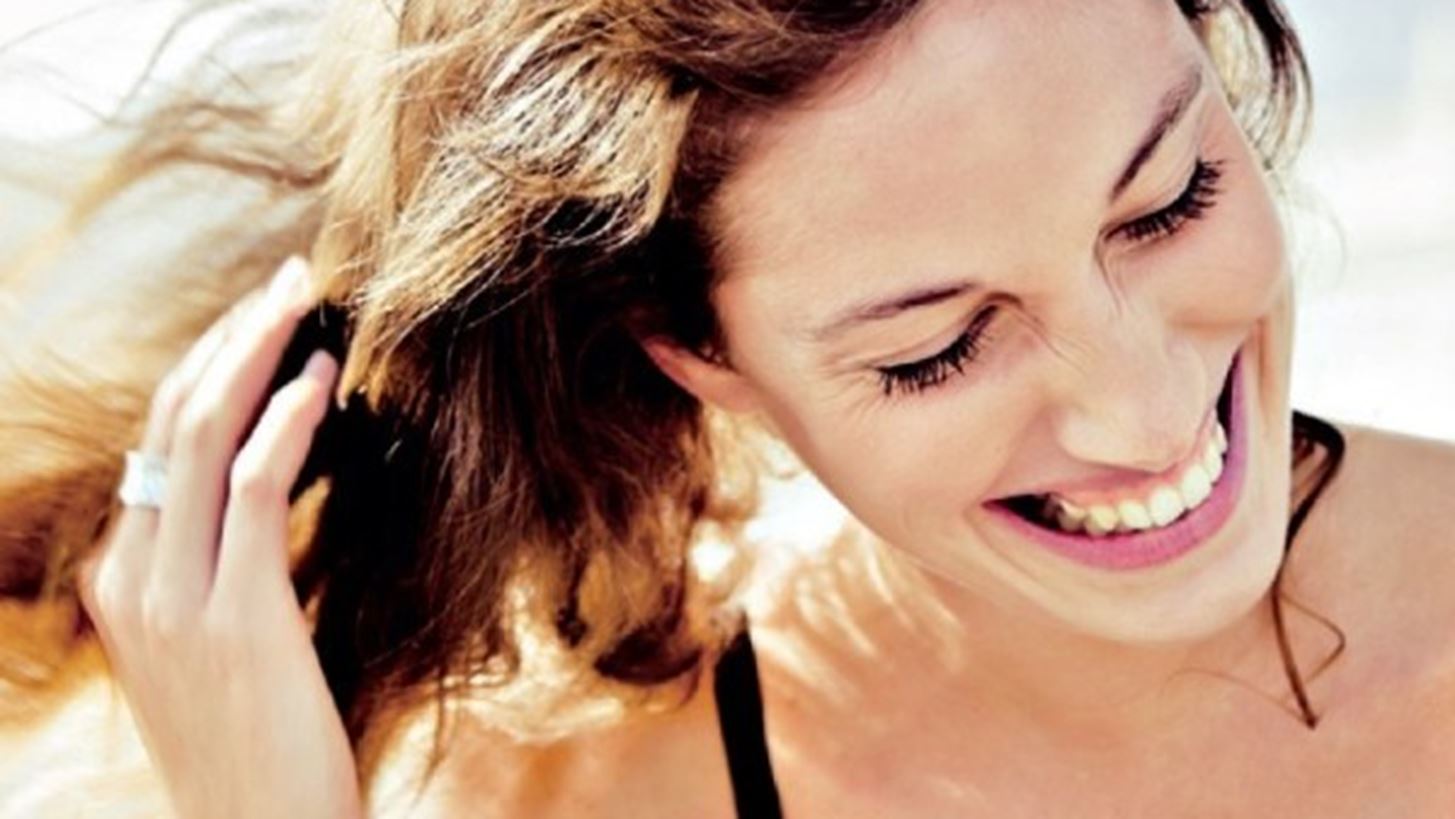 Τι να φας αν καείς στον ήλιο; Οι τροφές που θα σε ανακουφίσουν