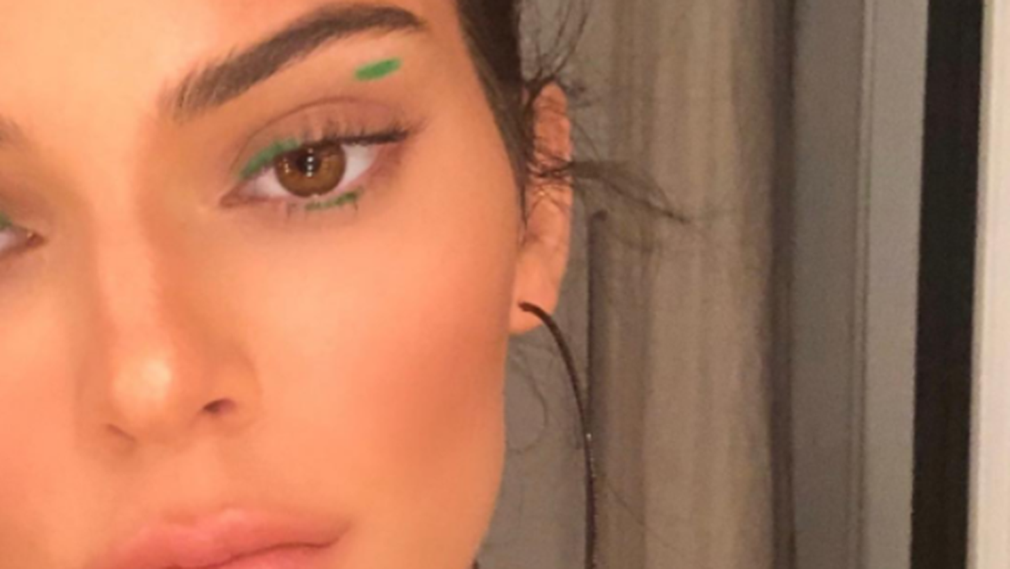 #&#x391;bstractliner | &#x391;&#x3C5;&#x3C4;&#x3CC; &#x3B5;&#x3AF;&#x3BD;&#x3B1;&#x3B9; &#x3C4;&#x3BF; &#x3C0;&#x3B9;&#x3BF; &#x3B5;&#x3C0;&#x3AF;&#x3BA;&#x3B1;&#x3B9;&#x3C1;&#x3BF; makeup trend