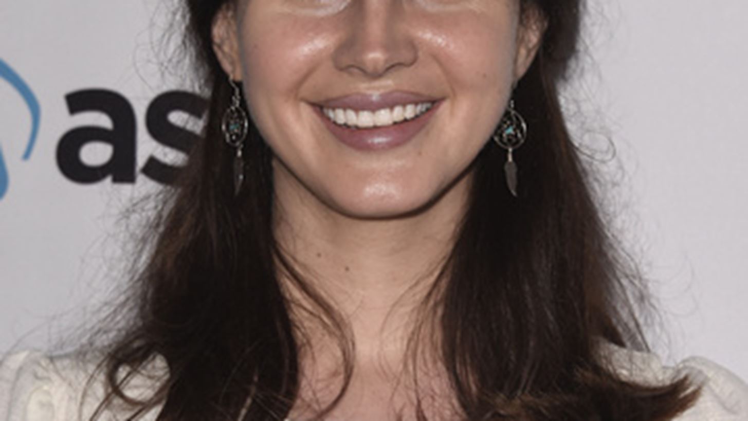 Lana Del Rey | &#x394;&#x3B9;&#x3B1;&#x3C3;&#x3BA;&#x3B5;&#x3CD;&#x3B1;&#x3C3;&#x3B5; &#x3C4;&#x3BF;&#x3BD; &#x3CD;&#x3BC;&#x3BD;&#x3BF; &#x3C4;&#x3B7;&#x3C2; Liverpool