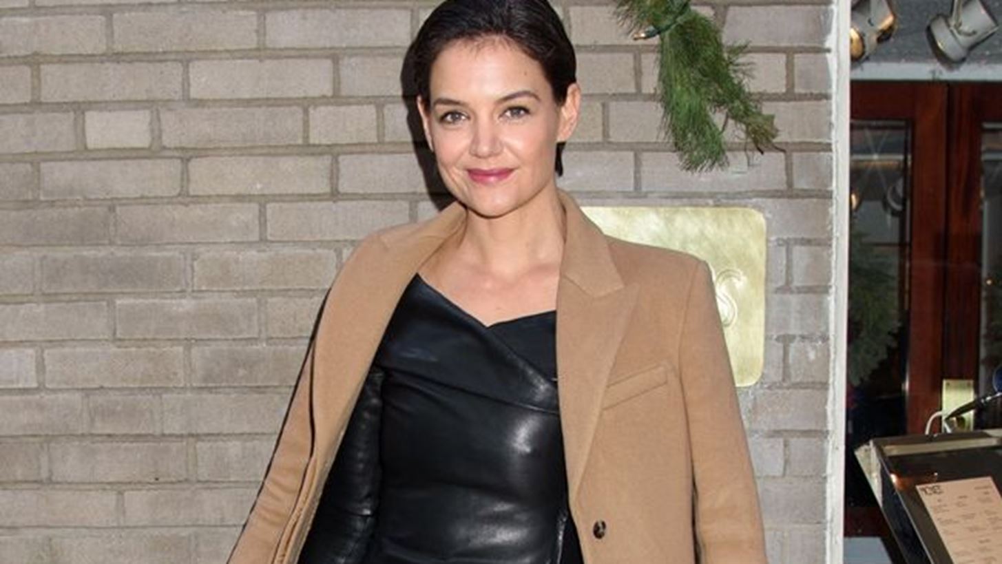 Matt Damon-Katie Holmes: &#x3A0;&#x3BF;&#x3CD; &#x3C4;&#x3BF;&#x3C5;&#x3C2; &#x3C3;&#x3C5;&#x3BD;&#x3AD;&#x3BB;&#x3B1;&#x3B2;&#x3B5; &#x3BF; &#x3C6;&#x3C9;&#x3C4;&#x3BF;&#x3B3;&#x3C1;&#x3B1;&#x3C6;&#x3B9;&#x3BA;&#x3CC;&#x3C2; &#x3C6;&#x3B1;&#x3BA;&#x3CC;&#x3C2;;