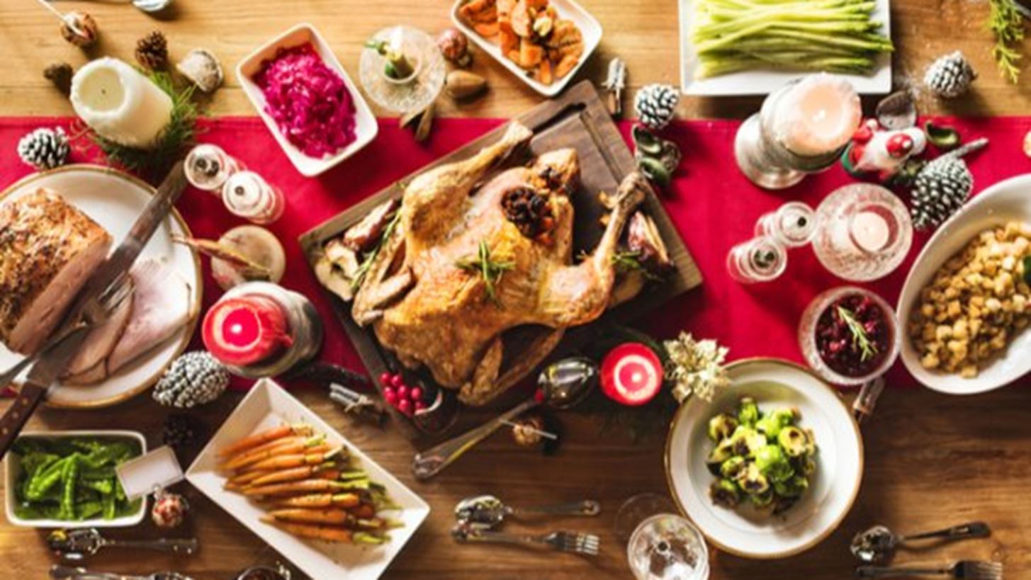 Τι μπορώ να φάω αν είμαι καλεσμένη τις γιορτές;