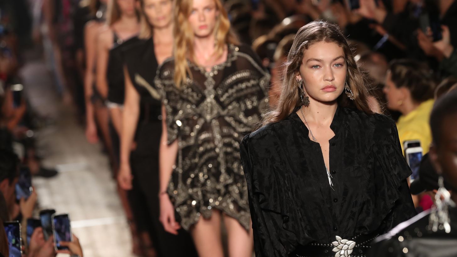 Μόδα Άνοιξη/Καλοκαίρι 2020: Η συλλογή της Isabel Marant είχε όλα όσα θέλουμε να φορέσουμε το καλοκαίρι