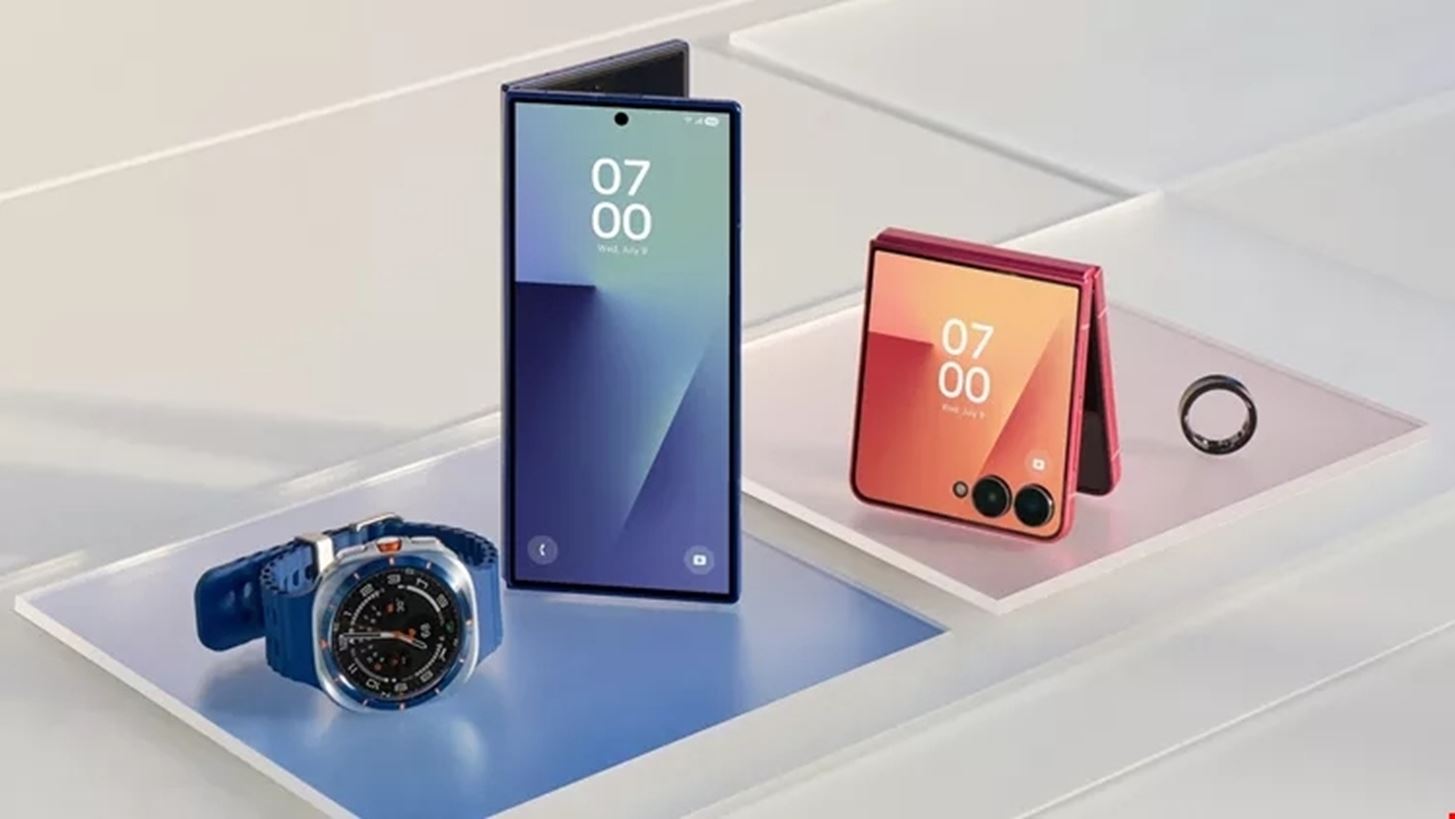 H Samsung Galaxy &#x3C0;&#x3B1;&#x3C1;&#x3BF;&#x3C5;&#x3C3;&#x3AF;&#x3B1;&#x3C3;&#x3B5; &#x3C4;&#x3B9;&#x3C2; &#x3C4;&#x3C1;&#x3B5;&#x3B9;&#x3C2; &#x3BF;&#x3BB;&#x3BF;&#x3BA;&#x3B1;&#x3AF;&#x3BD;&#x3BF;&#x3C5;&#x3C1;&#x3B9;&#x3B5;&#x3C2; &#x3C3;&#x3C5;&#x3C3;&#x3BA;&#x3B5;&#x3C5;&#x3AD;&#x3C2; &#x3C4;&#x3B7;&#x3C2;
