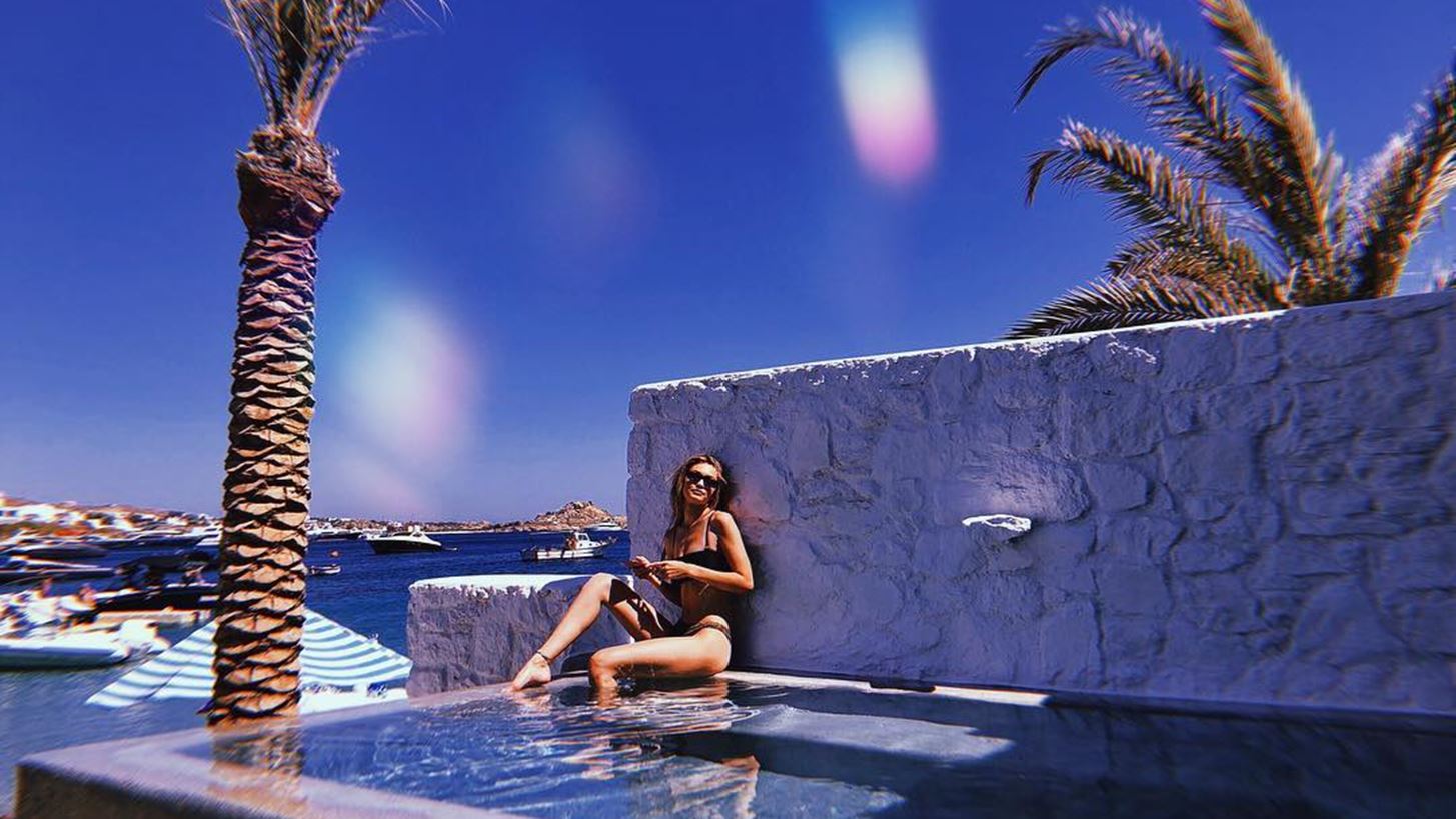 &#x3A4;&#x3B1; &#x3C0;&#x3B9;&#x3BF; &#x3C9;&#x3C1;&#x3B1;&#x3AF;&#x3B1; &#x399;nstagram post &#x3C4;&#x3C9;&#x3BD; celebrities &#x3B1;&#x3C0;&#x3CC; &#x3C4;&#x3B9;&#x3C2; &#x3BA;&#x3B1;&#x3BB;&#x3BF;&#x3BA;&#x3B1;&#x3B9;&#x3C1;&#x3B9;&#x3BD;&#x3AD;&#x3C2; &#x3C4;&#x3BF;&#x3C5;&#x3C2; &#x3B4;&#x3B9;&#x3B1;&#x3BA;&#x3BF;&#x3C0;&#x3AD;&#x3C2;