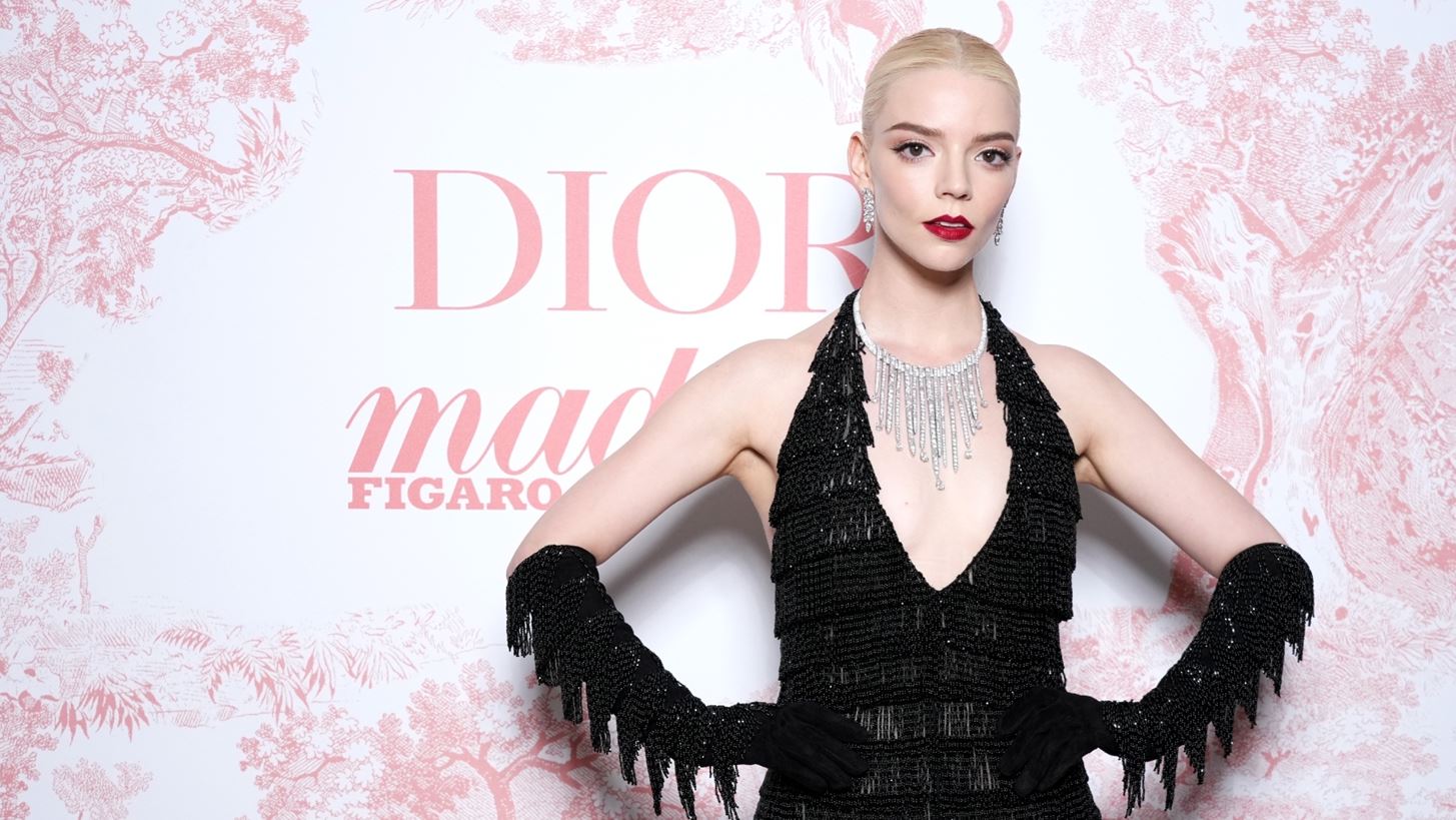 &#x39F;&#x3B9; &#x3C0;&#x3B9;&#x3BF; chic &#x3B5;&#x3BC;&#x3C6;&#x3B1;&#x3BD;&#x3AF;&#x3C3;&#x3B5;&#x3B9;&#x3C2; &#x3B1;&#x3C0;&#x3CC; &#x3C4;&#x3BF; Madame Figaro X Dior X Mo&#xEB;t &amp; Chandon Party
