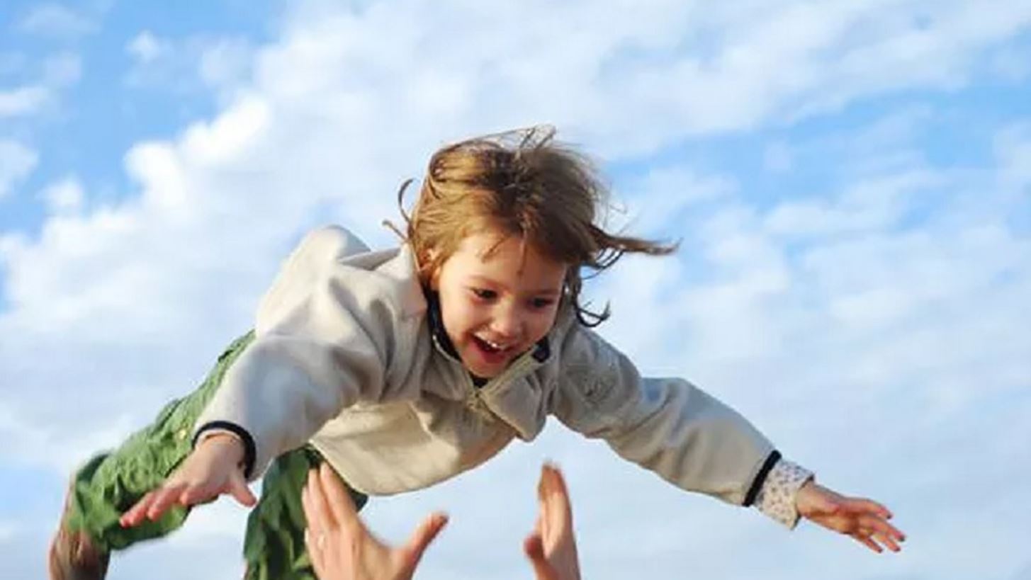 &#x3A4;&#x3B9; &#x3B5;&#x3AF;&#x3BD;&#x3B1;&#x3B9; &#x3C4;&#x3B1; &#x3C0;&#x3B1;&#x3B9;&#x3C7;&#x3BD;&#x3AF;&#x3B4;&#x3B9;&#x3B1; &#x3B5;&#x3BC;&#x3C0;&#x3B9;&#x3C3;&#x3C4;&#x3BF;&#x3C3;&#x3CD;&#x3BD;&#x3B7;&#x3C2; &#x3BA;&#x3B1;&#x3B9; &#x3C0;&#x3CE;&#x3C2; &#x3BC;&#x3C0;&#x3BF;&#x3C1;&#x3BF;&#x3CD;&#x3BC;&#x3B5; &#x3BD;&#x3B1; &#x3C4;&#x3B1; &#x3C0;&#x3B1;&#x3AF;&#x3BE;&#x3BF;&#x3C5;&#x3BC;&#x3B5; &#x3BC;&#x3B5; &#x3C4;&#x3BF; &#x3C0;&#x3B1;&#x3B9;&#x3B4;&#x3AF; &#x3BC;&#x3B1;&#x3C2;