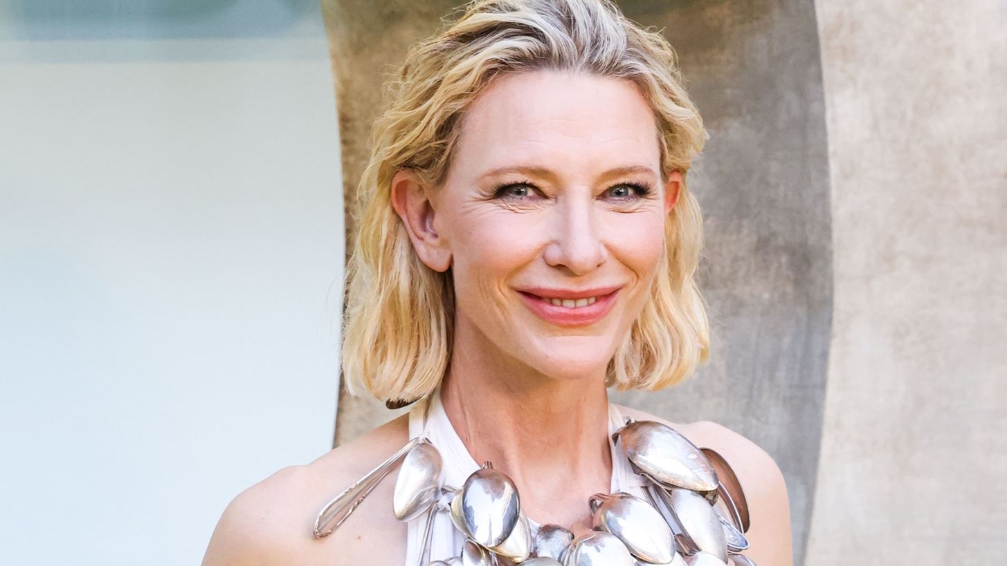 Cate Blanchett | &#x393;&#x3B9;&#x3B1;&#x3C4;&#x3AF; &#x3BF; &#x3C0;&#x3C1;&#x3AF;&#x3B3;&#x3BA;&#x3B9;&#x3C0;&#x3B1;&#x3C2; &#x3A6;&#x3AF;&#x3BB;&#x3B9;&#x3C0;&#x3C0;&#x3BF;&#x3C2; &#x3C4;&#x3B7;&#x3C2; &#x3B5;&#x3AF;&#x3C7;&#x3B5; &#x3B6;&#x3B7;&#x3C4;&#x3AE;&#x3C3;&#x3B5;&#x3B9; &#x3BD;&#x3B1; &#x3C4;&#x3BF;&#x3C5; &#x3C6;&#x3C4;&#x3B9;&#x3AC;&#x3BE;&#x3B5;&#x3B9; &#x3C4;&#x3BF; DVD player