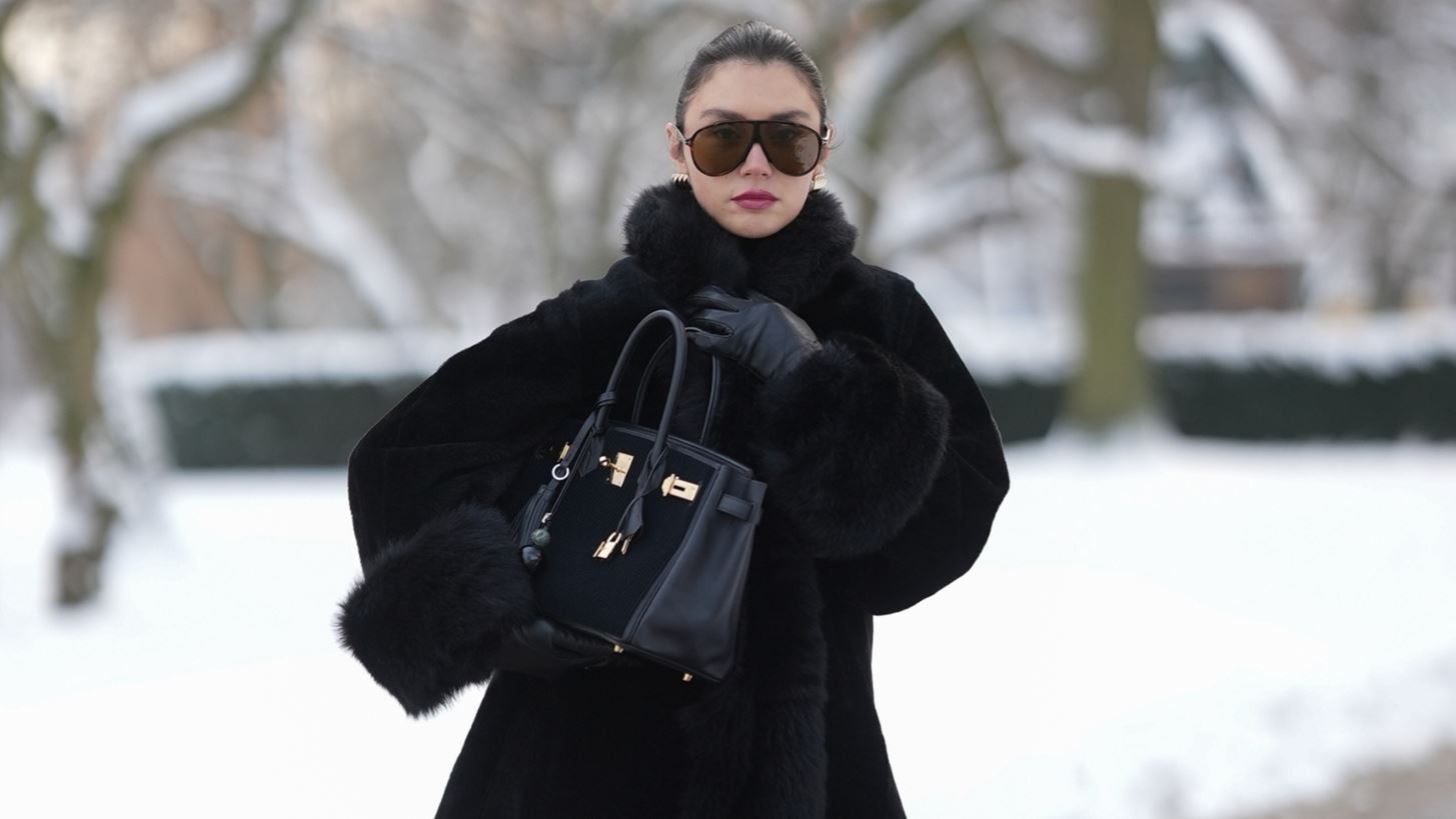 Ετοιμάζεις εξόρμηση στα χιόνια; | Έτσι θα δημιουργήσεις το ιδανικό Après-ski ντύσιμο