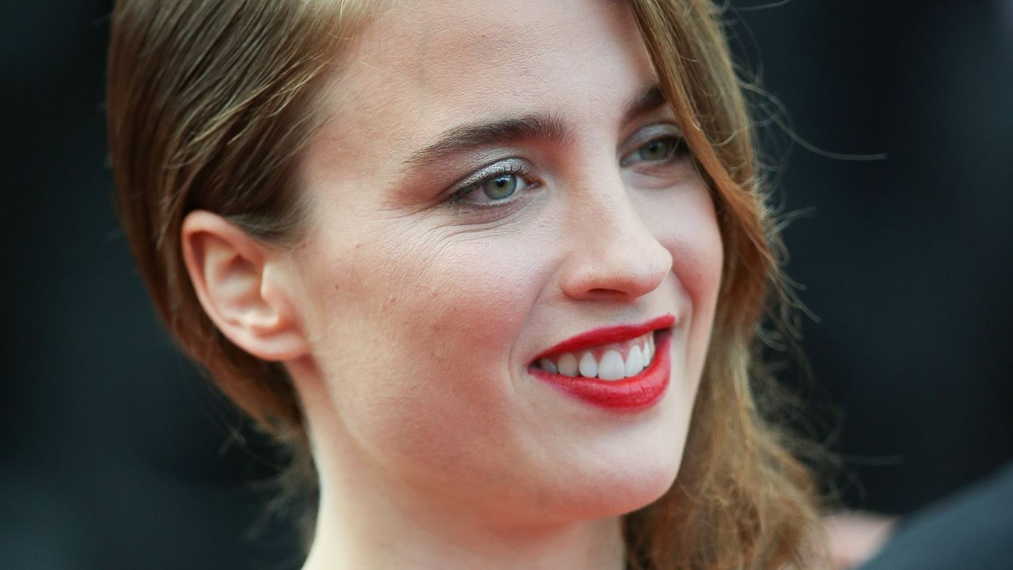 Adele Haenel | &#x397; &#x393;&#x3B1;&#x3BB;&#x3BB;&#x3AF;&#x3B4;&#x3B1; &#x3B7;&#x3B8;&#x3BF;&#x3C0;&#x3BF;&#x3B9;&#x3CC;&#x3C2; &#x3BA;&#x3B1;&#x3C4;&#x3B1;&#x3B3;&#x3B3;&#x3AD;&#x3BB;&#x3BB;&#x3B5;&#x3B9; &#x3B3;&#x3BD;&#x3C9;&#x3C3;&#x3C4;&#x3CC; &#x3C3;&#x3BA;&#x3B7;&#x3BD;&#x3BF;&#x3B8;&#x3AD;&#x3C4;&#x3B7; &#x3B3;&#x3B9;&#x3B1; &#x3C3;&#x3B5;&#x3BE;&#x3BF;&#x3C5;&#x3B1;&#x3BB;&#x3B9;&#x3BA;&#x3AE; &#x3C0;&#x3B1;&#x3C1;&#x3B5;&#x3BD;&#x3CC;&#x3C7;&#x3BB;&#x3B7;&#x3C3;&#x3B7;