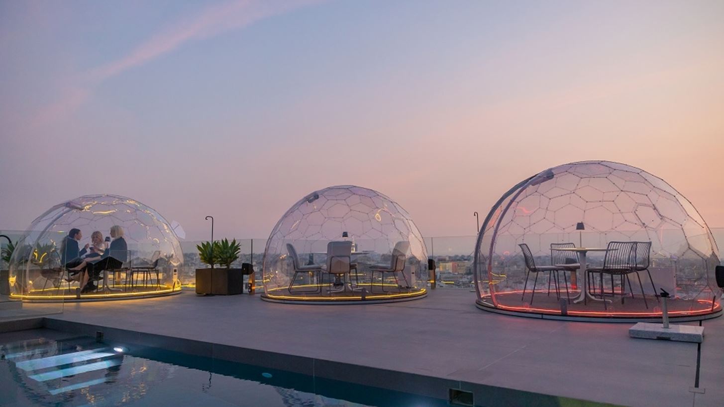 Let&#x27;s bubble @Neoma  | &#x39C;&#x3B9;&#x3B1; &#x3BE;&#x3B5;&#x3C7;&#x3C9;&#x3C1;&#x3B9;&#x3C3;&#x3C4;&#x3AE; &#x3B5;&#x3BC;&#x3C0;&#x3B5;&#x3B9;&#x3C1;&#x3AF;&#x3B1; &#x3C3;&#x3B5; &#x3AD;&#x3BD;&#x3B1; &#x3C0;&#x3B1;&#x3BD;&#x3AD;&#x3BC;&#x3BF;&#x3C1;&#x3C6;&#x3BF; rooftop